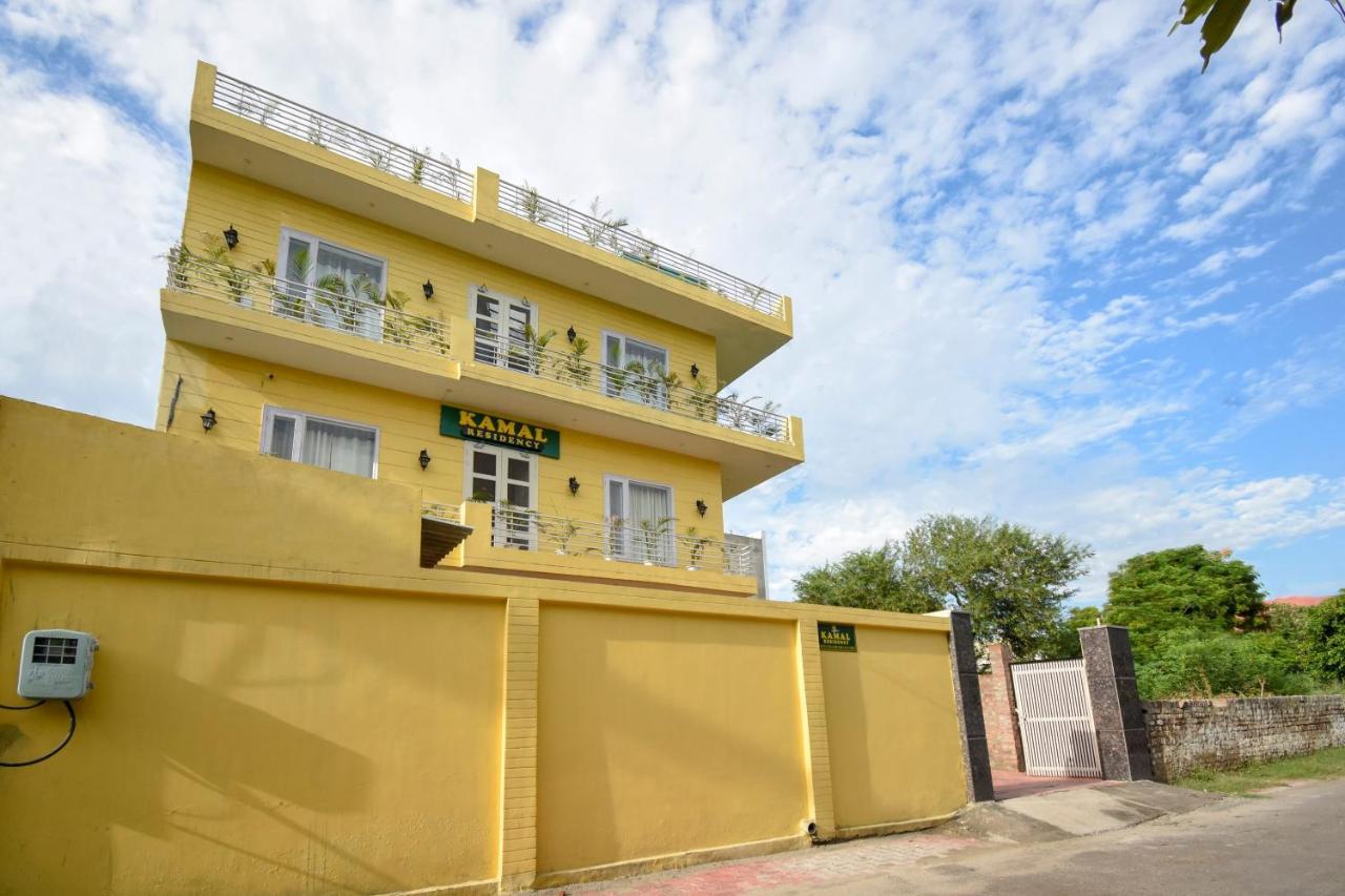 Готель Oyo 75460 Sky High Residency Лудхіяна Екстер'єр фото