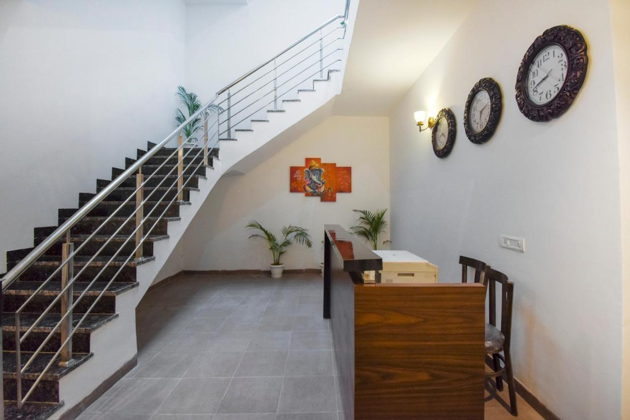 Готель Oyo 75460 Sky High Residency Лудхіяна Екстер'єр фото