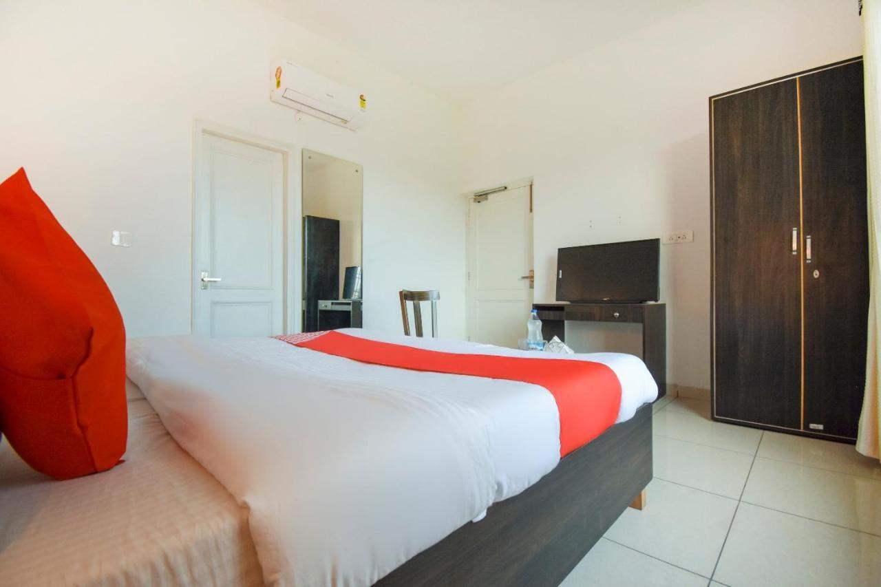 Готель Oyo 75460 Sky High Residency Лудхіяна Екстер'єр фото